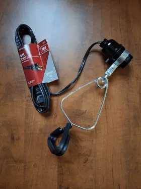 1cb-003-006fbr Ace 5.5 Inch 60w Clamp Light Missing Shade Part Only