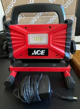 3467875 Ace Premium Led Rechargeable Work Light 800 Lumens Durable Long-lasting Leds 158