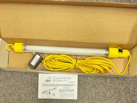 6x971b Alert Portable Utility Work Light 25ft Cord Fluorescent 24 Inch Long Yellow