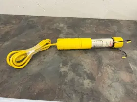 Wbp006249 Bayco Products 017398800082 Fluorescent Shop Light Work Task 17w 6ft Cord Tested
