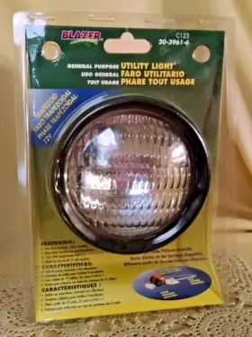 C123 Blazer International Tiger Accessory Group Llc 028845002935 Utility Light Nos Intl Sealed New Trapezoid