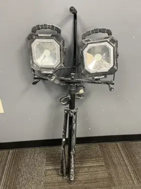 64800 Braun 4500 Lumen Dual-head Led Work Light