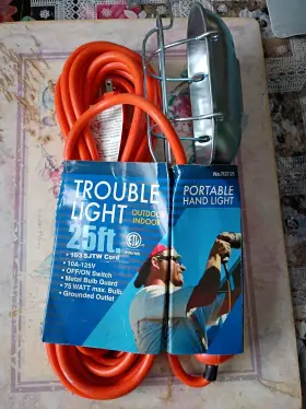 15800 Brighway Trouble Light Portable Hand Lamps For Garage Or The Job Site With Metal Bulb Guard