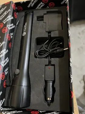 8940170144 Chicago Pneumatics 9 Inch Led Rechargeable Flashlight
