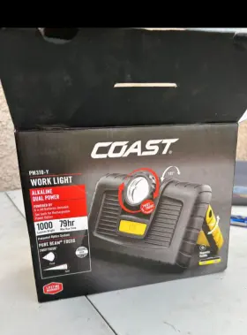 Pm310-y Coast 015286305565 Led Portable Magnetic Work Light 1000 Lumans Bright