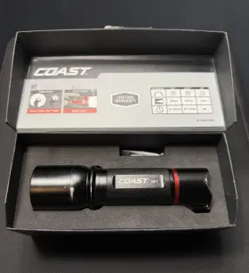 19279 Coast Hp7 Led Flashlight 19279. Never Used With Box. Slight Paint Chips