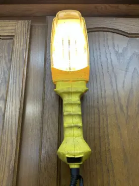 Ce-908-id Commercial Electric Fluorescent Double Bulb Drop Light 120v 908 Cool To Touch