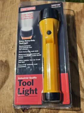 34-93105 Craftsman Vntg Nos Industrial Yellow Flashlight Heavy-duty Tool Light