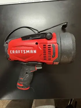 Craftsman 814632013266 920-lumen 2 Modes Led Spotlight Flashlight With Rechargeable Batteries