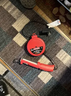 83892 Craftsman Work Light With 20 Foot Cord Retractable Model Works Great