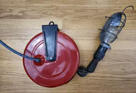 83906 Craftsman Vintage Sears #83906 Retractable Shop Work Drop Light 20ft Cord Works