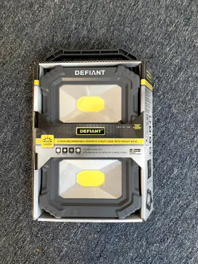 Defiant 820909906537 Brand New 2 Pack Rechargeable Magnetic Utility Light With Power Bank