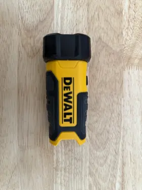 Dcl023 Dewalt 8v Max Worklight/flashlight Tool Only