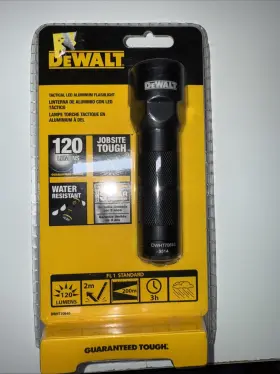 Dwht70645 Dewalt Led Aaa Flashlight