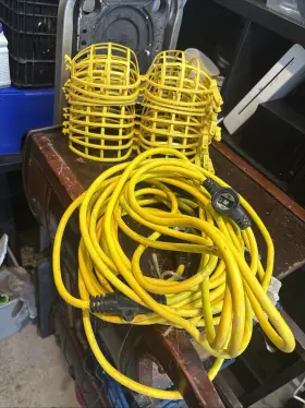 122100 Ericson 100ft 14/2wire 10 Lights Guards Commercial Construction Jobsite Stringer