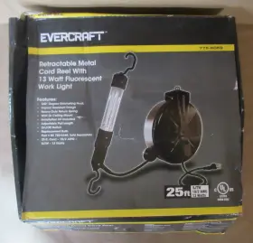 776-8059 Evercraft 664766597480 Retractable Metal Cord Reel With 13 Watt Fluorescent Work Light