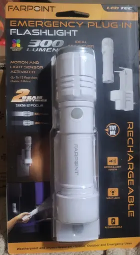 Flfr232508 Farpoint Utility Flashlight 300 Lumens 2 Beam Settings Charging Basew/night Lt