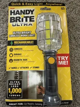 Hbr-mc12 Handy Brite Hbr-mc12/4 Ultra 1000 Lumens Led Rechargeable Cordless Flashlight New