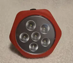 Harbor Freight Tools 792363634229 Rotating Magnetic Led Work Light-preowned But Works Well