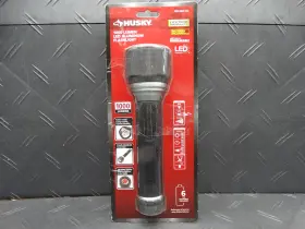 1004864722 Husky 1000 Lumens Led Virtually Unbreakable Aluminium Flashlight 6 Aa Battery