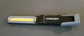 Husky 853865008137 800 Lumens Rechargeable Swivel Work Light
