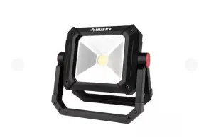 Husky 972993533145 2000-lumen Portable Water Resistant Led Work Light Magnet Base In Handle