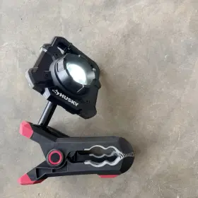 Cl2500hd Husky 2500 Lumens Rechargeable Led Clamp Work Light