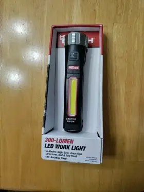 Hyper Tough 194346111824 300-lumen Rechargeable Led Work Light Rotating Flashlight Magnetic