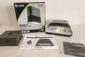 Olwx1 Lithonia Lighting 888791000696 Lot Of 2 Led Wallpack 1 New In Box And Without 4030 Lumens Flood