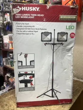 1001863390 Lumen 956117200847 Husky 7000 Twin Head Led Worklight #1001863390