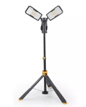7901102426 Lutec 6290max 11000 Lumen 92w Dimmable Led Work Light With Telescoping Tripod