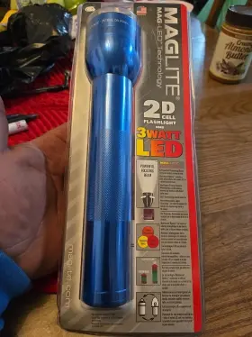 T2dng6 Mag-lite 038739514246 Led Flashlight Blue New Usa