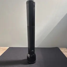 D3047810278 Mag-lite Black Aluminum Handheld Cordless Flashlight