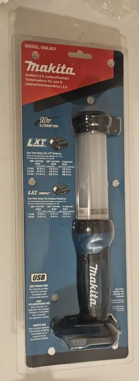 Dml807 Makita 18v Lxt Led Lantern/flashlight Bare Tool Model -new