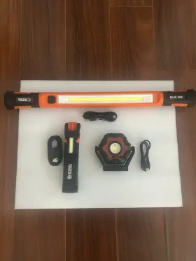 Mwlmflo2a Matco Tools Muhl1000/mwlmflo2a/mwlam Rechargeable Light Combo Set. Underhood Folding And Flood