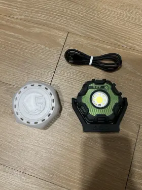 Mwlmflg2 Matco Tools Rechargeable Hex Light. Has 1000 Lumen. Also A Uv Light Setting