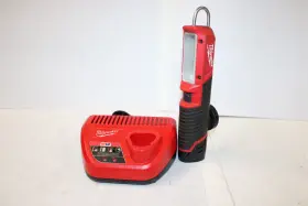 Ao4061068 Milwaukee 235120 2351-20 M12 12v Led Stick Light - Battery Charger Included