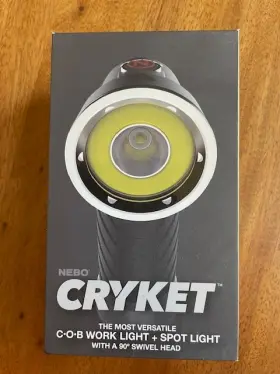 Nebo 645397930914 Cryket 3-in-1 Led Work Light 250 Lumen Swivel Spot And Red New
