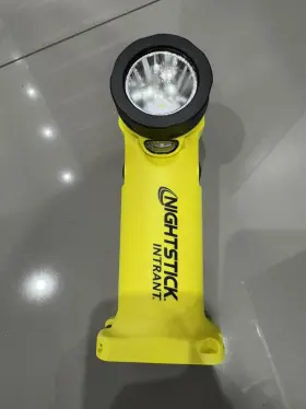 Xpp-5566gx Nightstick Intrant Intrinsically Safe Dual-light Angle Light Axpp-5566 Yellow