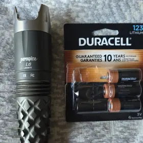 A04873 Porcupine Rare L6 Led Tactical Flashlight Metal Attack Head Lithium Batteries