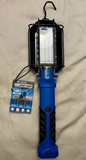Power W2244 Led Worklight 1400 Lumens 120v Corded Plug-in Built-in Outlet