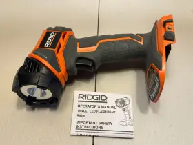 R82694 Ridgid R8694 18v Led Torch Light 330 Lumens New