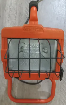 Rightlight 445028813820 500-watt Portable Halogen Work Light
