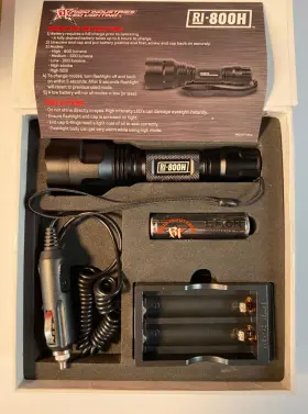 Ri-800h Rigid Industries Model Led Flashlight Spot Li-ion 800 Lumen With Charger