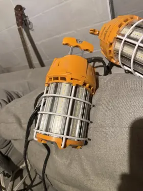 Temp-100w-50k-ip64-120 Rohs Temp-100w-50k-ip64-120/277v Portable Led Worklight 100w 12 060lm 5000k 120/277v Ip64 Industrial Cage Light