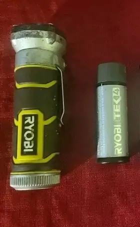 Cw-0938 Ryobi 4v Tek4 Flashlight Rp4400 Plus 1 Battery Ap4001 - For Parts Or Repair