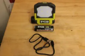 Fvl52k Ryobi Used - Led Flip Light Kit