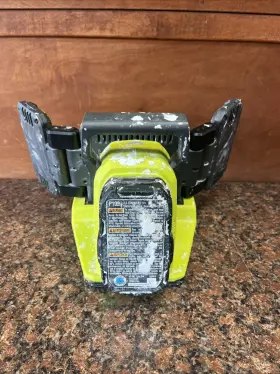 Pcl631bgreen Ryobi Pcl361b One Black Portable Cordless 18 V Led With Battery P22