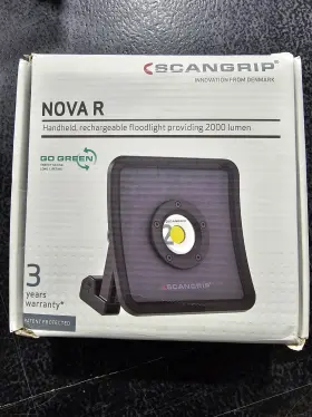 03.5456us Scangrip Nova R Rechargeable Cob Led Floodlight 2000 Lumen Handheld 5 Step Dimming