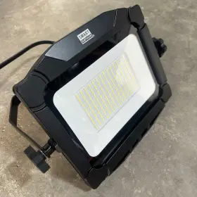 Gt-510-u Smart Electrician 10 000-lumen Led Mountable Work Light
